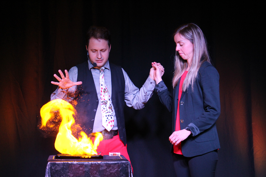 contratar show de magia en Bogota niños